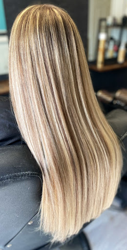 SixTeen a hairsalon - Thumbnail