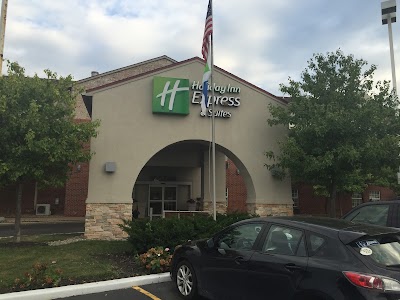 Photos of Holiday Inn Express & Suites Benton Harbor