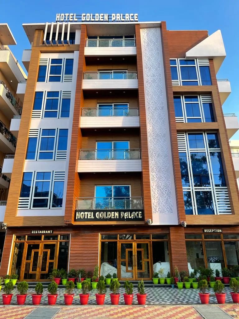Hotel Golden Palace