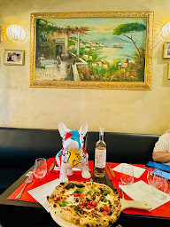 Photo n°27 de Ô Soleil De Naples - Pizzeria Paris 7 à Paris (Restaurant de spécialités d'Italie du Sud)