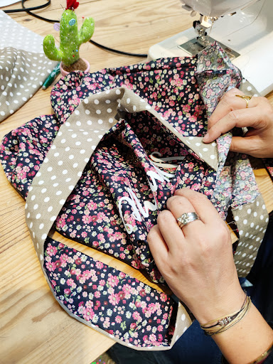 Le Boudoir de Johanna, atelier de couture et de confections - Thumbnail