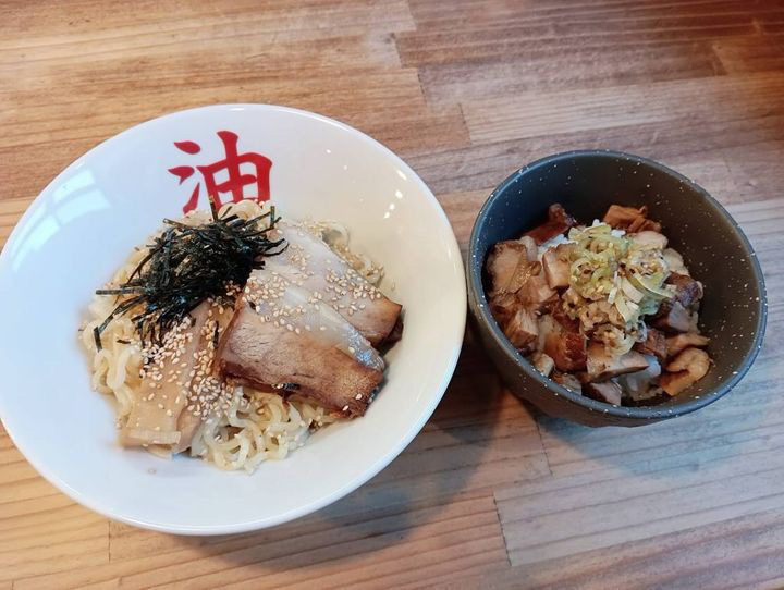 油そば松風 天理店