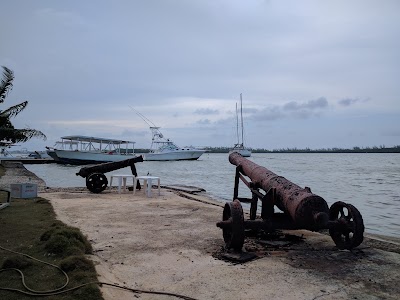 Photos of Rock Wharf