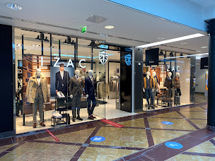 Photo n°1 de IZAC Boulogne-Billancourt à Boulogne-Billancourt (Magasin de vêtements pour hommes)