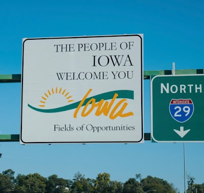 Iowa Welcome Sign (Northbound)