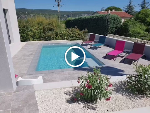 Photo de LM SUD PISCINES à Ucel (07200)