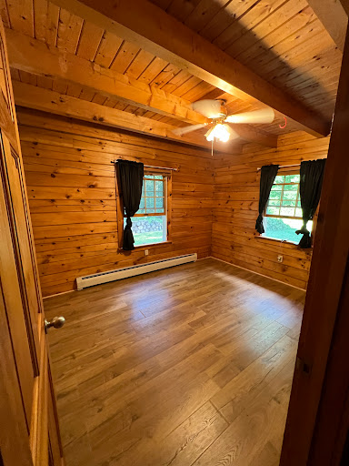 Avatar for Everybody knows Elliot handyman services LLC Fully Insured