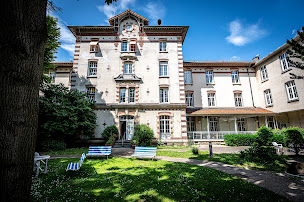 Photo n°2 de Maison DESPAGNE à Versailles (Maison de santé)