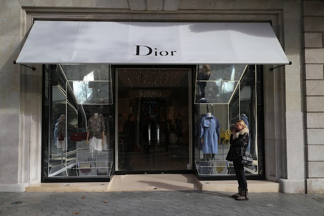 DIOR