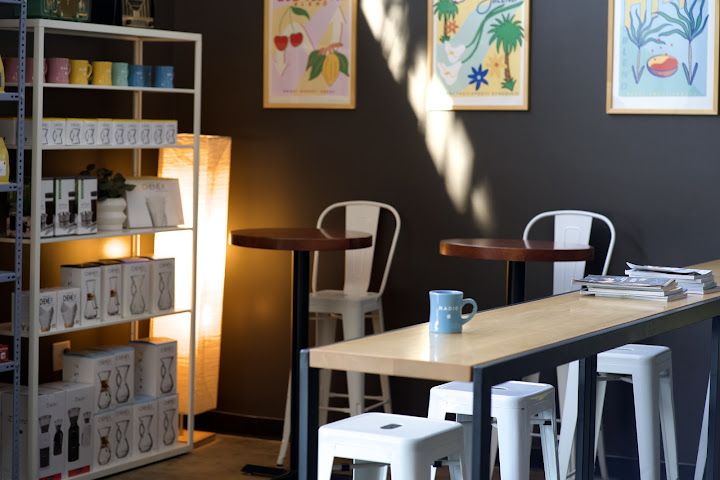 Radio Roasters Coffee by null