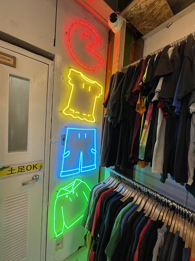 #古着de行こか。同志社前店