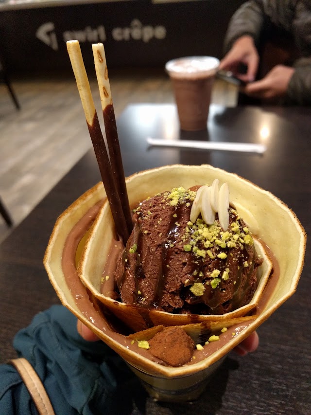 T-Swirl Crepe