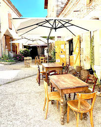 Photo n°1 de La Rose & Le Réséda à Albas (Restaurant)