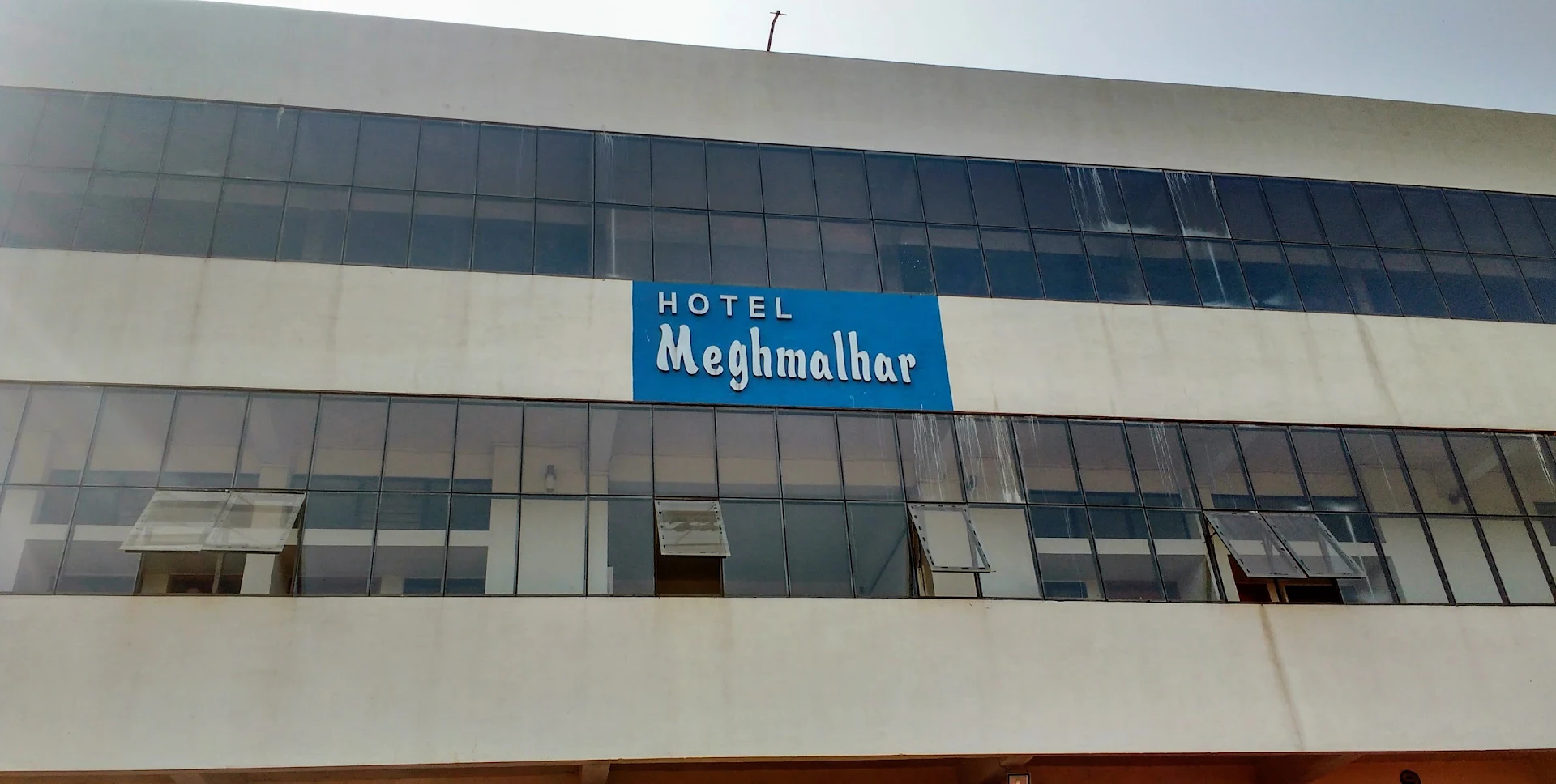 Hotel Meghmalhar