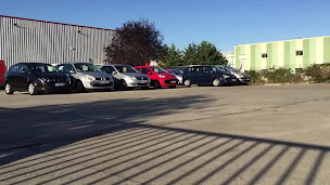 Photo n°59 de TOUCHE FINALE - Vitres Teintées auto & bâtiment à Sartrouville (Prestataire spécialisé dans les vitres teintées)