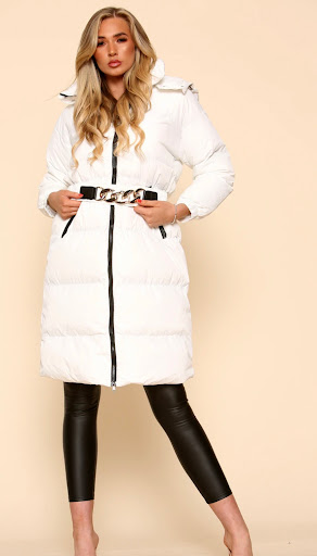 Miss Risky - Thumbnail
