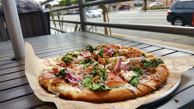 Blaze Pizza
