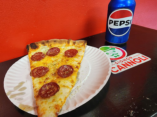 Sineore Cannoli & PIZZA - Thumbnail