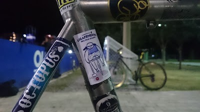 Photos of Bike Polo Ecuador