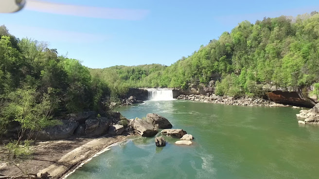 Cumberland Falls by null