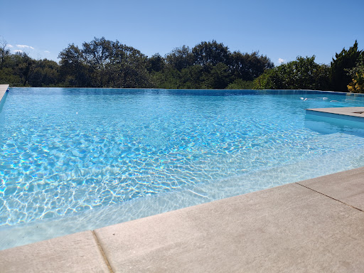 Photo de Piscine Cazala - Pisciniste : Construction de piscine