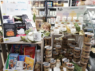 Photo n°3 de La Mère Thom Eurl à Sauzon (Épicerie)