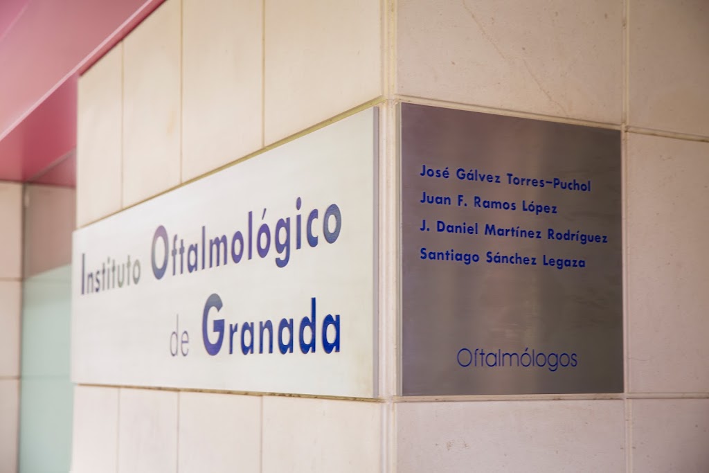 Instituto Oftalmologico de Granada - Clinica Oftalmologica.