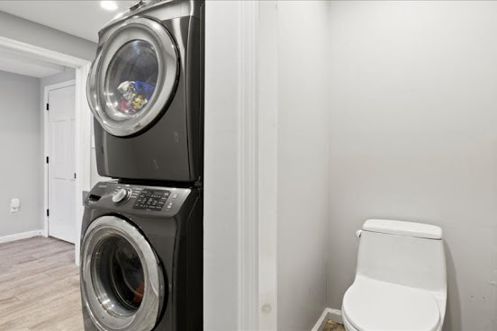 Swimply-Throggs Neck Geo Pool Lounge by null