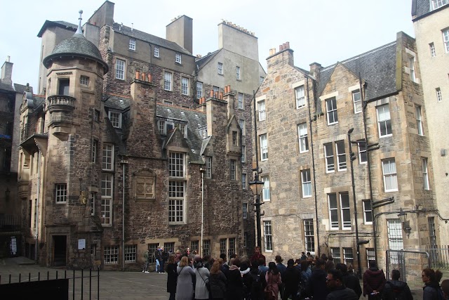 Edinburgh Free Tour