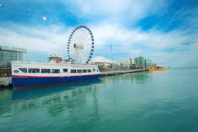 Shoreline Sightseeing, Water Taxi Navy Pier