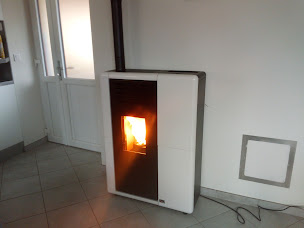 Photo n°21 de S.M.S à Le Vernet-Chaméane (Ramoneur)