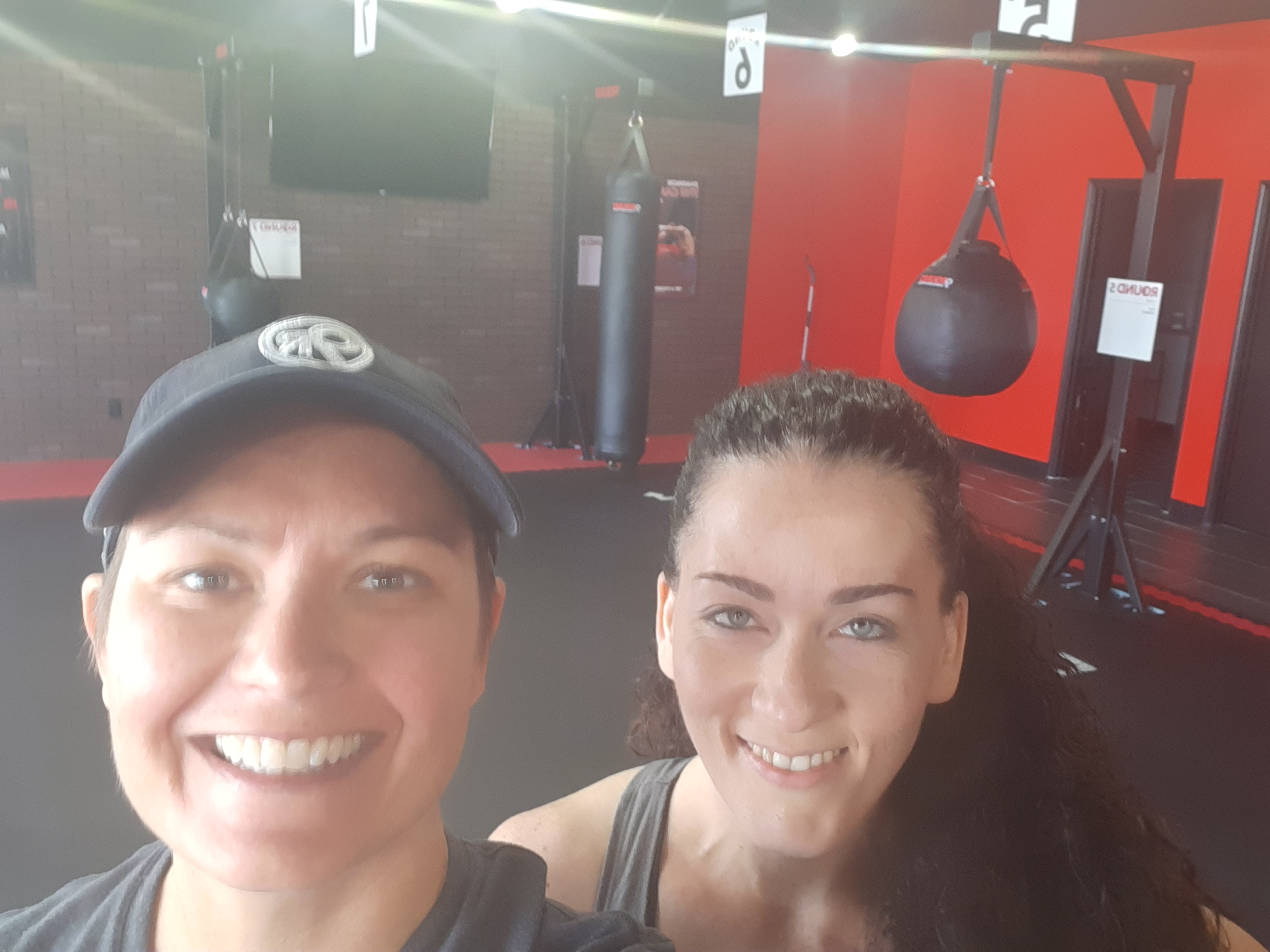 9Round photo 14