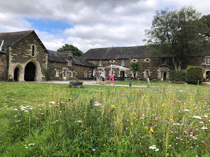 Photo n°10 de BRB Hébergement : Etape au bord du canal - Chambres d'Hôtes - Gîtes - Réceptions à Bon Repos sur Blavet (Lodge)