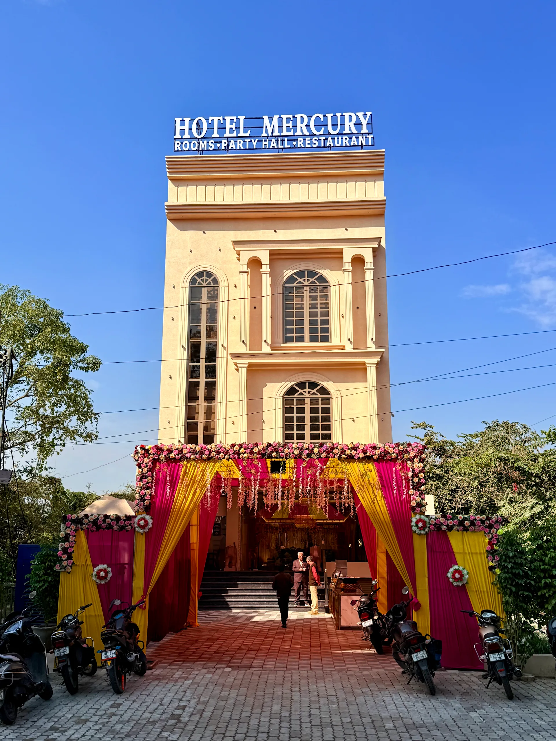 MERCURY HOTEL & BANQUET