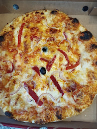 Photo n°10 de Pizza lupa. Pizzeria saint Bernard 01600 à Saint-Bernard (Pizzeria)