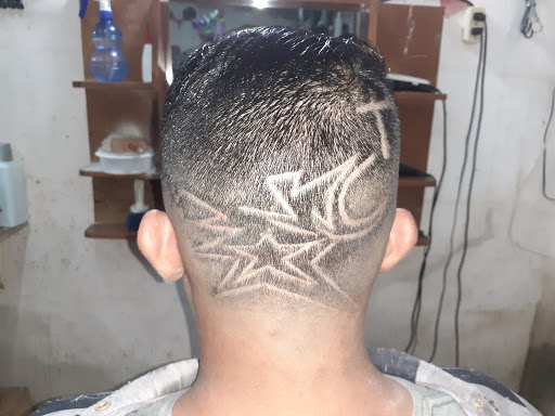 BARBERIA EL SOLDADO "Corte & Afeitado" Gallery - Mexico