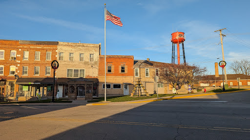 Warren Museum - Visual