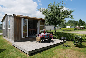 Photo n°9 de Camping de Sainte-Mère-Église à Sainte-Mère-Église (Terrain pour camping-cars)