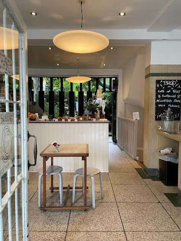 Café Pedlar by null