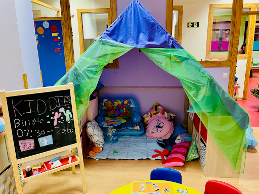 KIDDIES (Escuela y Guarderia Bilingüe) Aula de 2 Años GRATIS - Thumbnail