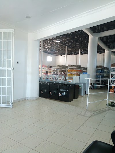 Photos of Hamptons Mall