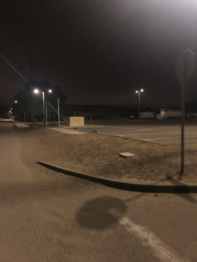 H1 parking lot