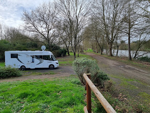 Photo n°21 de Aire Camping-Car Park à Les Hauts-d'Anjou (Terrain pour camping-cars)