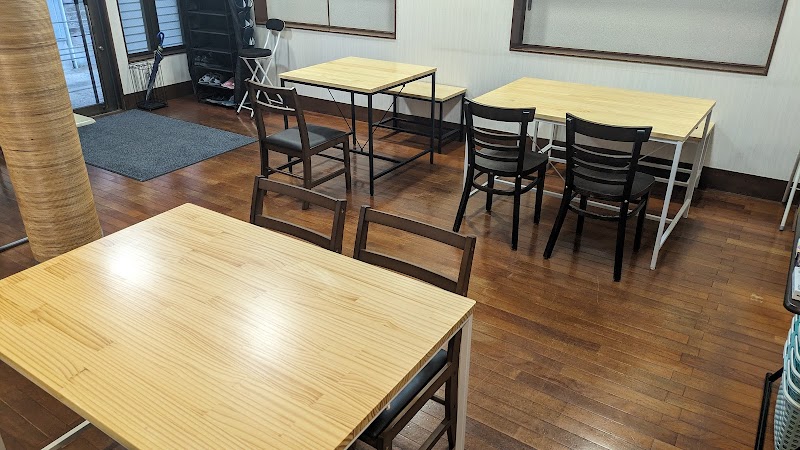 ボードゲームハウス ともだちんち