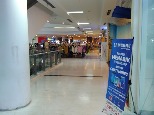 Samsung Experience Store - Plaza Ekalokasari, Author: riio thecalling