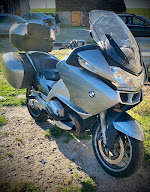 V2 Repair Motorcycles à Bellegarde