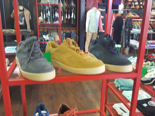 Allstar 119 Urban Clothing Store - Thumbnail