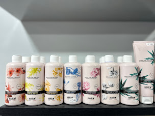 Photo n°2 de Coiffure Sandra à Budelière (Salon de coiffure)