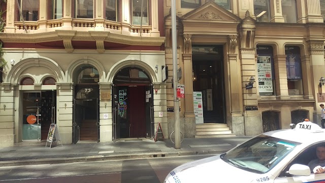 Mojo Record Bar