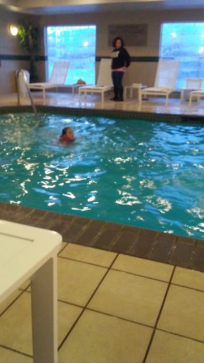 Photos of Country Inn & Suites By Carlson, Big Rapids, MI